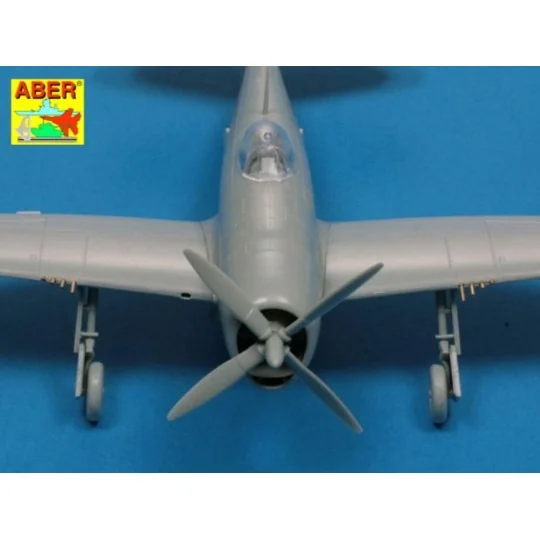 8 barrels for P-47 Thunderbolt, 1/72 - Aber Models A72 005
