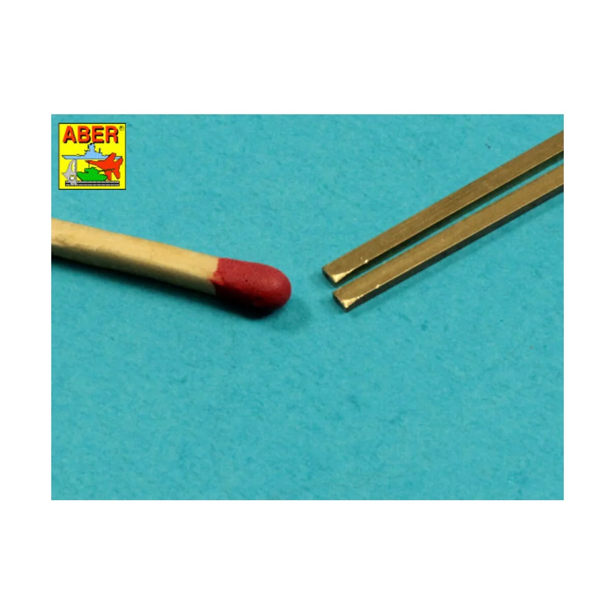 Brass square rods 1, 5 mm length 245mm x2 pcs. - Aber Models KR 15