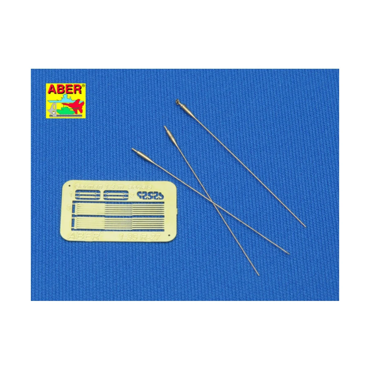 German 1, 4 m aerials - Aber Models R-27