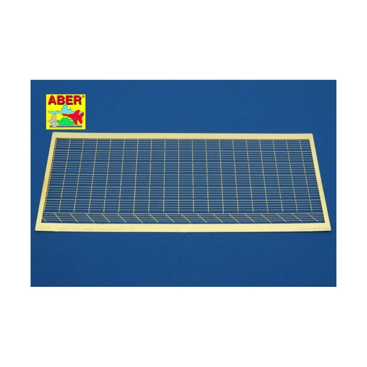 Ships railing -five horizontal bars, 1/150 - Aber Models RE-150-02