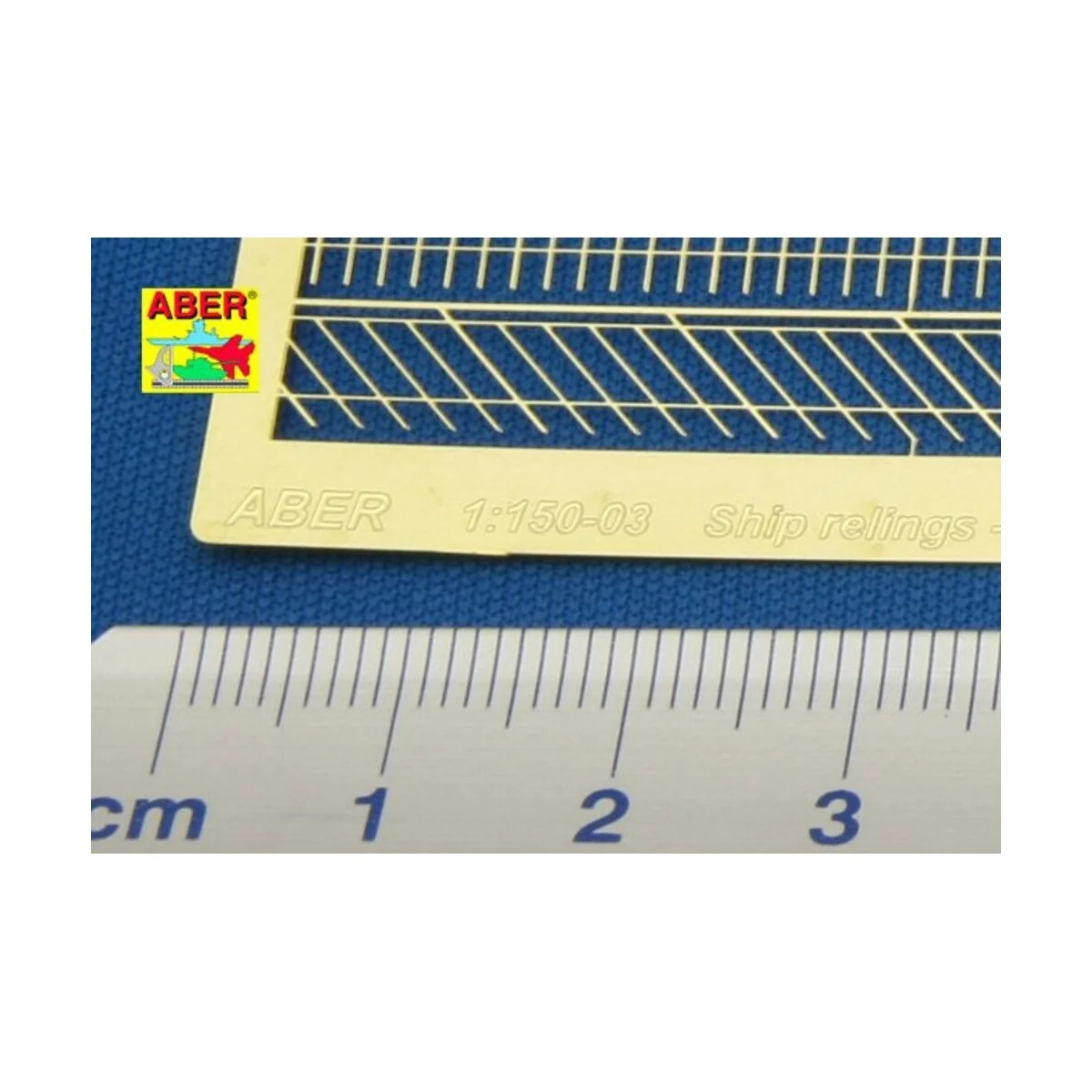 Ships railing -vertical bars, 1/150 - Aber Models RE-150-03