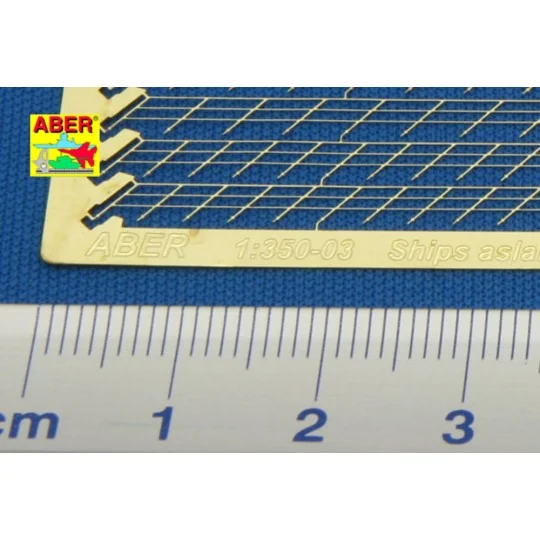 Aslant railing 45, 1/350 - Aber Models RE-350-03