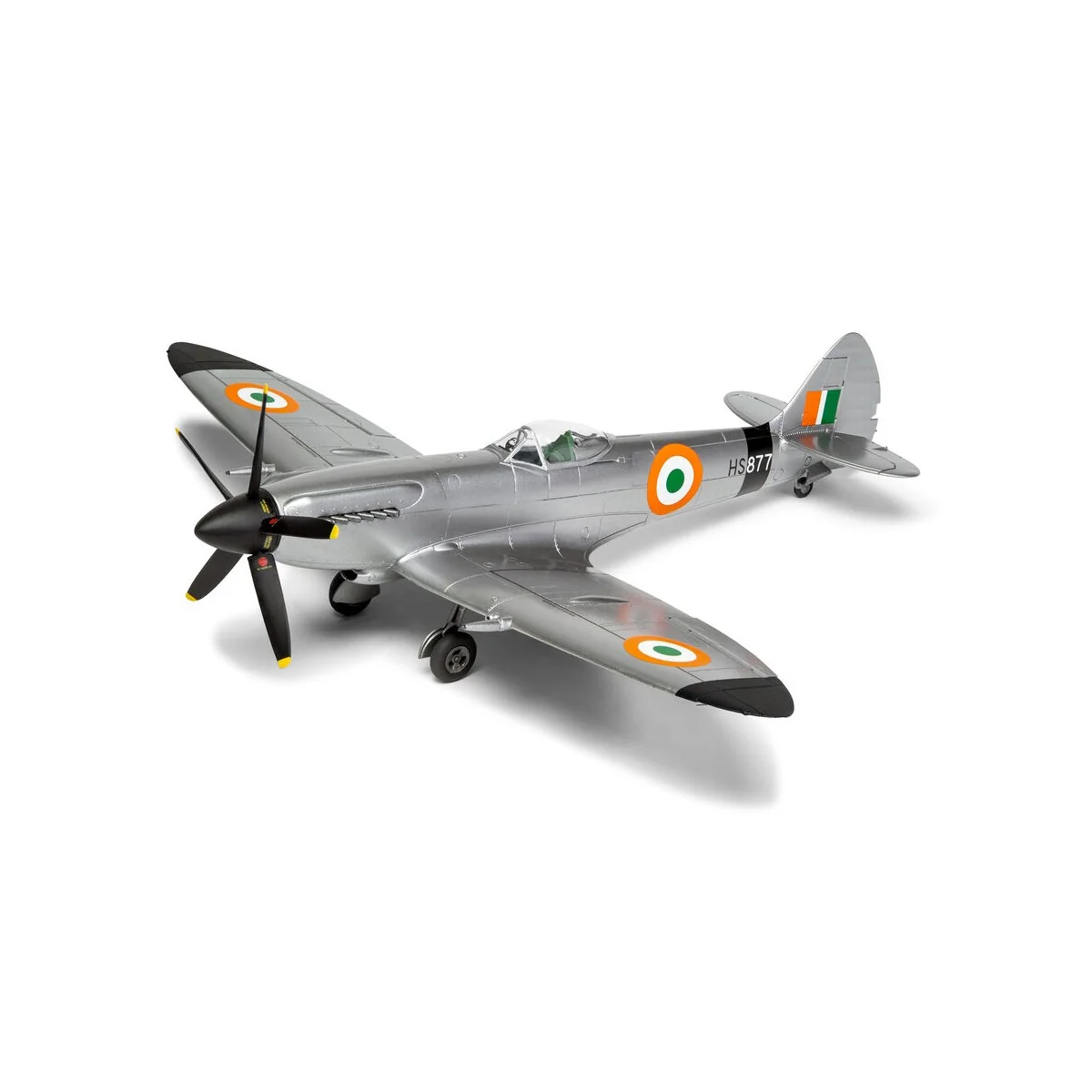 Supermarine Spitfire F Mk.XVIII, 1/48 - Airfix A05140