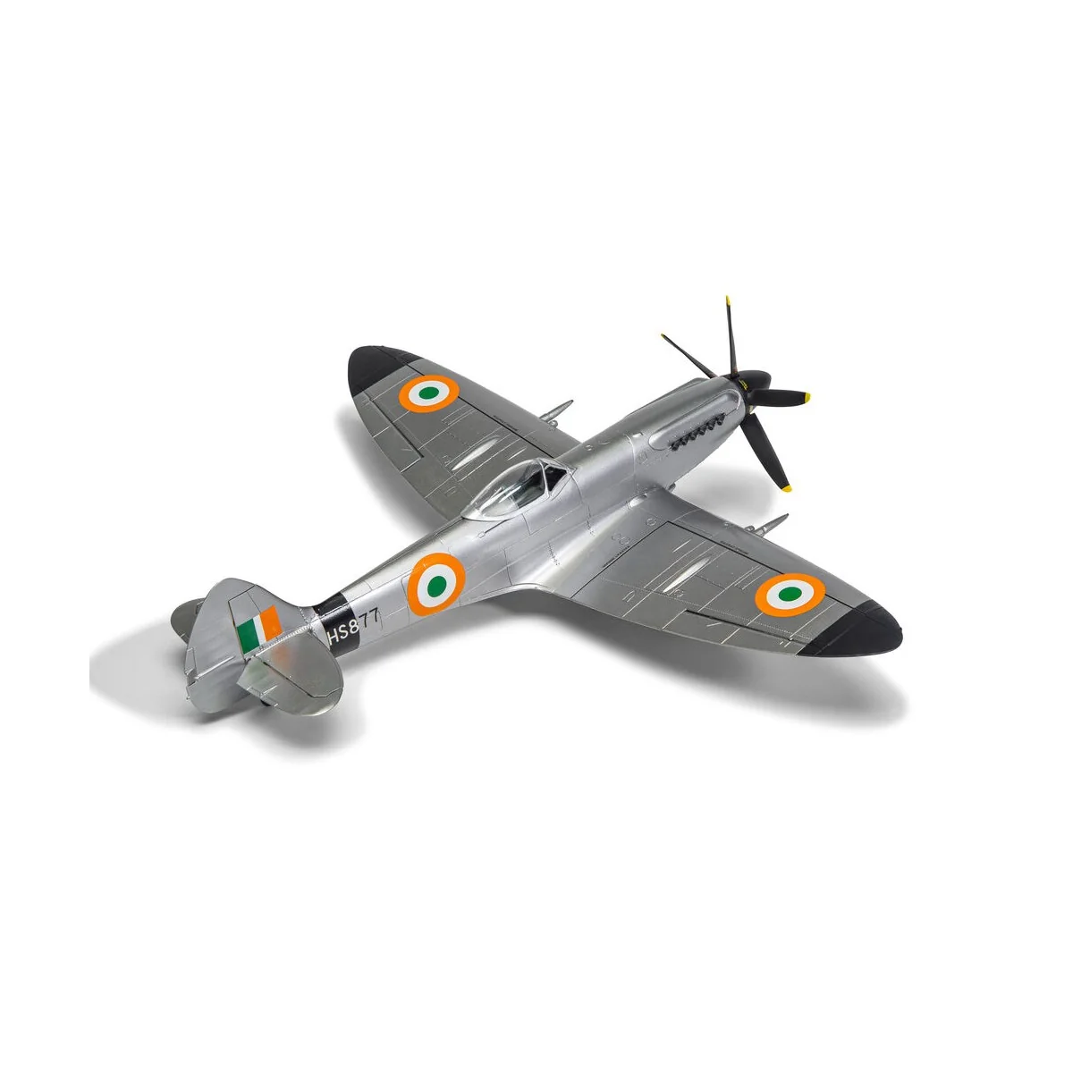 Supermarine Spitfire F Mk.XVIII, 1/48 - Airfix A05140