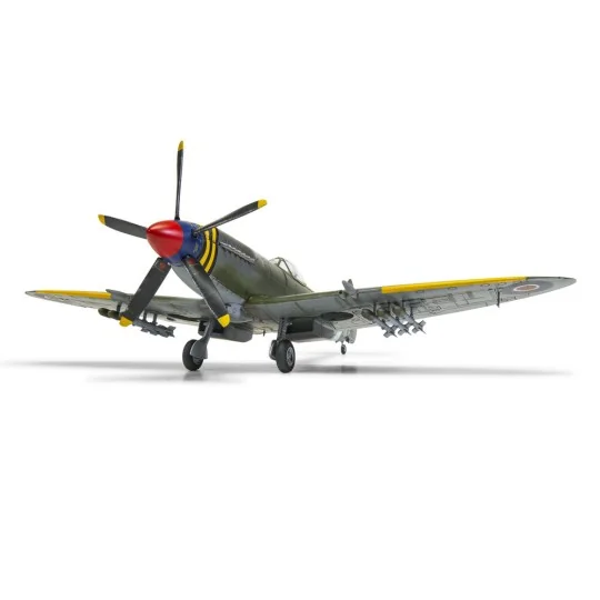 Supermarine Spitfire F Mk.XVIII, 1/48 - Airfix A05140
