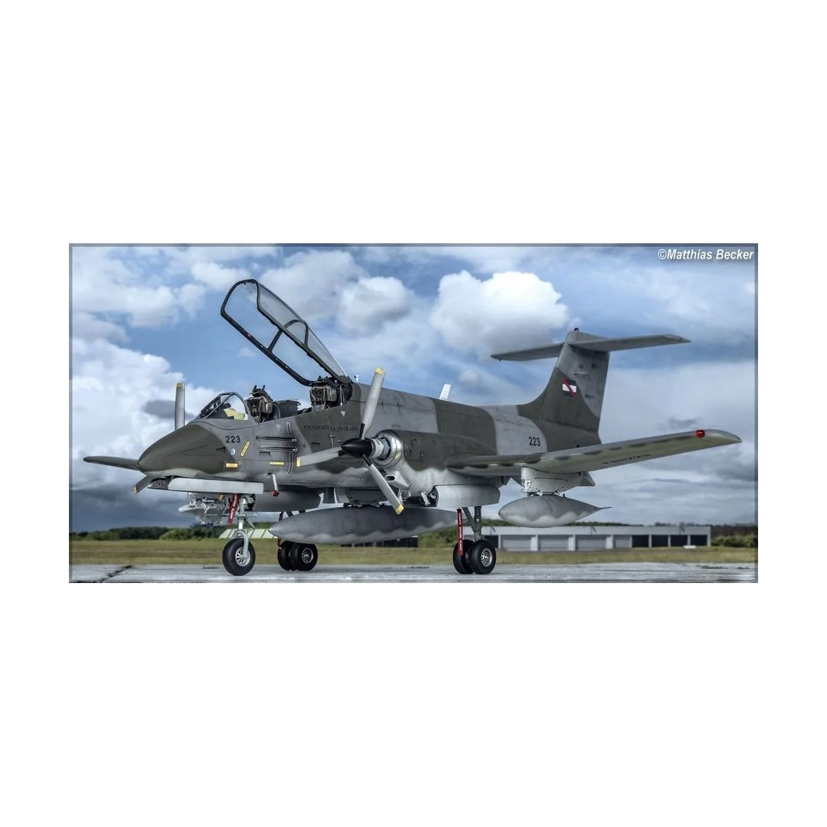 IA-58 Pucara, 1/48 - KINETIC K48078