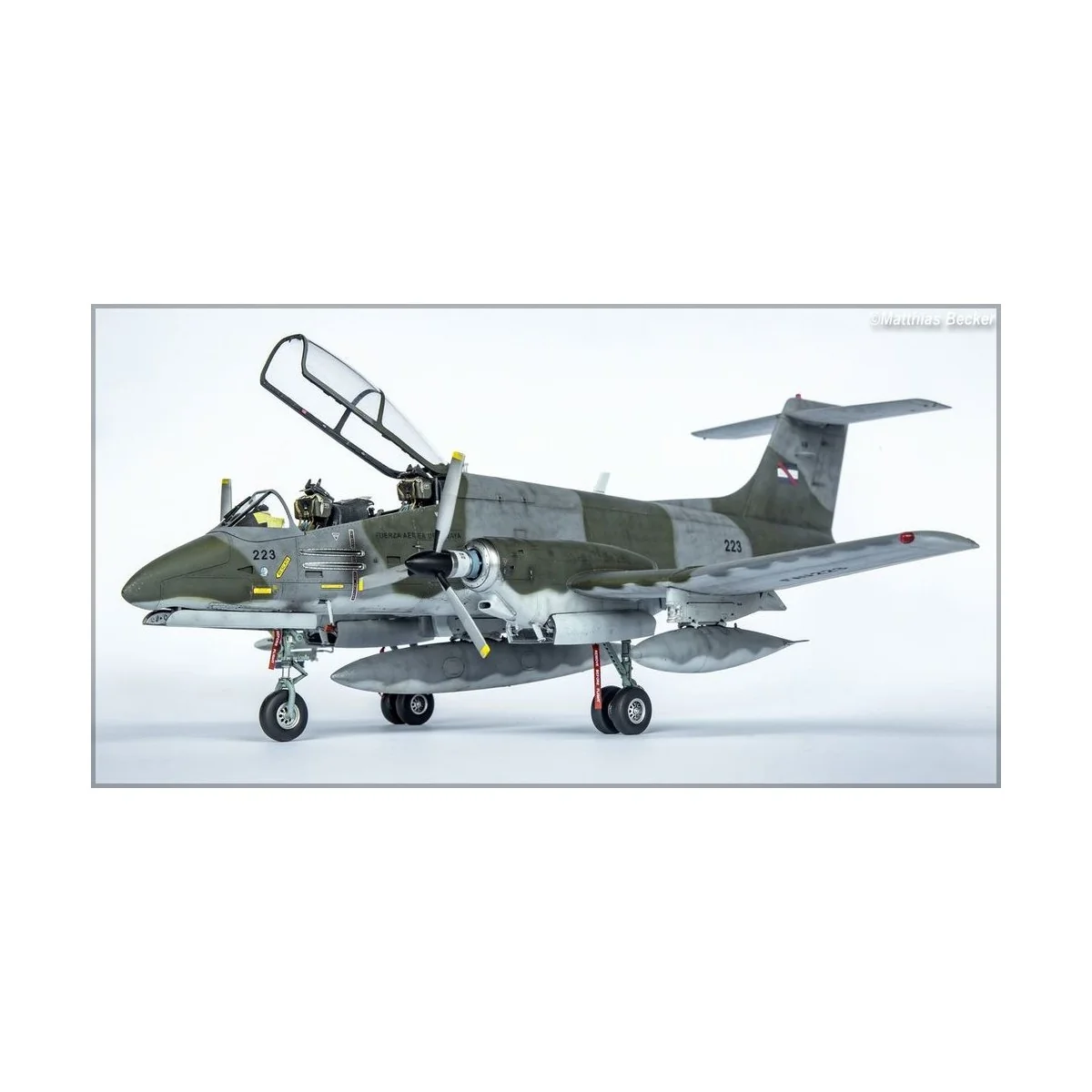 IA-58 Pucara, 1/48 - KINETIC K48078