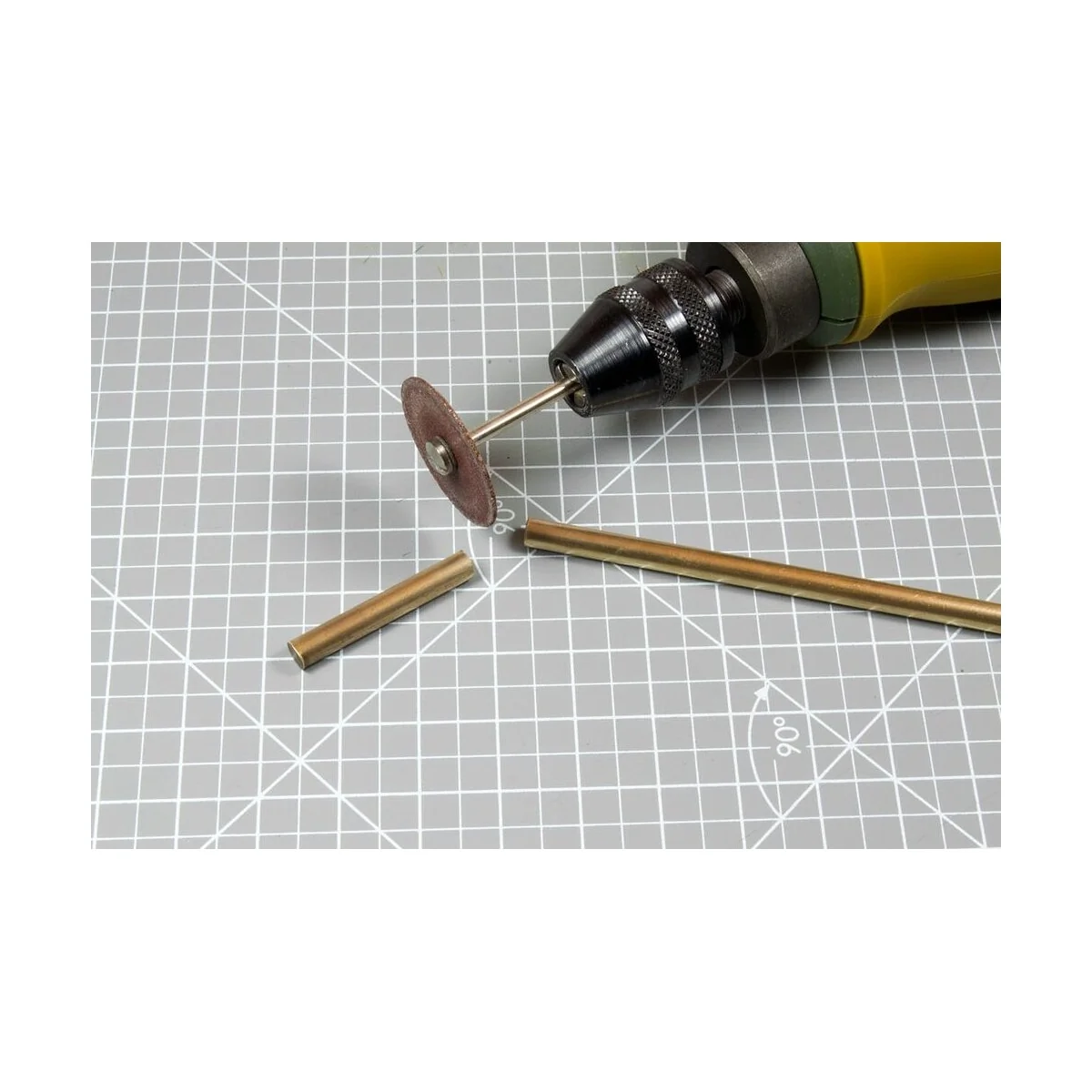BRASS PIPES 0, 2mm, 2 units - AK Interactive AK9101