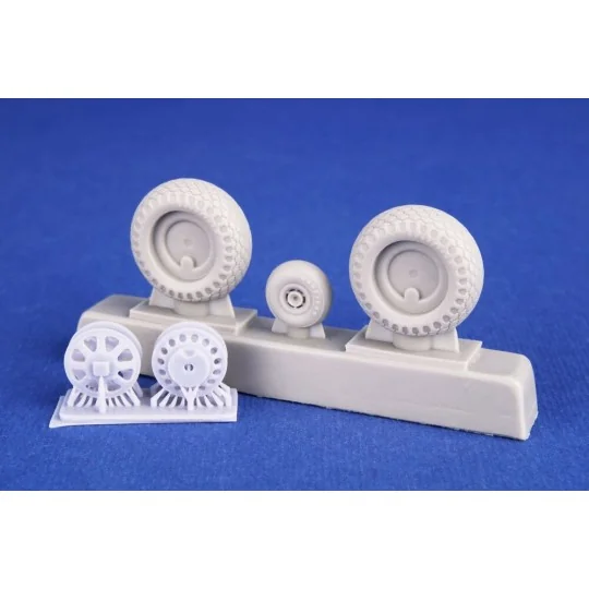 A-20 Havoc/Boston/ P-70 Nighthawk Wheels/ Hubs without Covers for S...