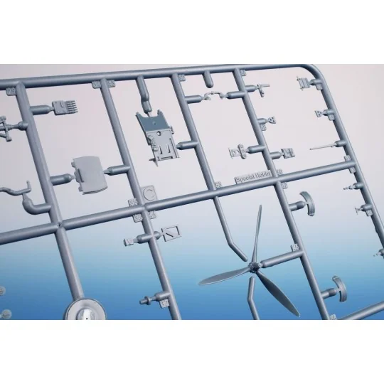 Fairey Battle Mk.I 'Bloodbath over France', 1/72 - Special Hobby 10...