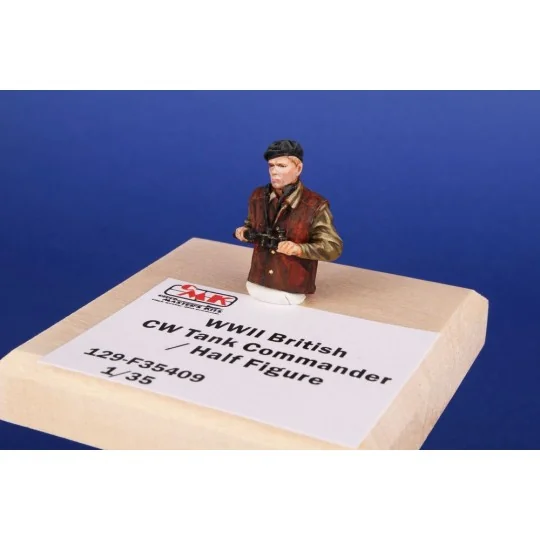 WWII British CW Tank Commander / Half Figure, 1/35 - CMK 129-F35409
