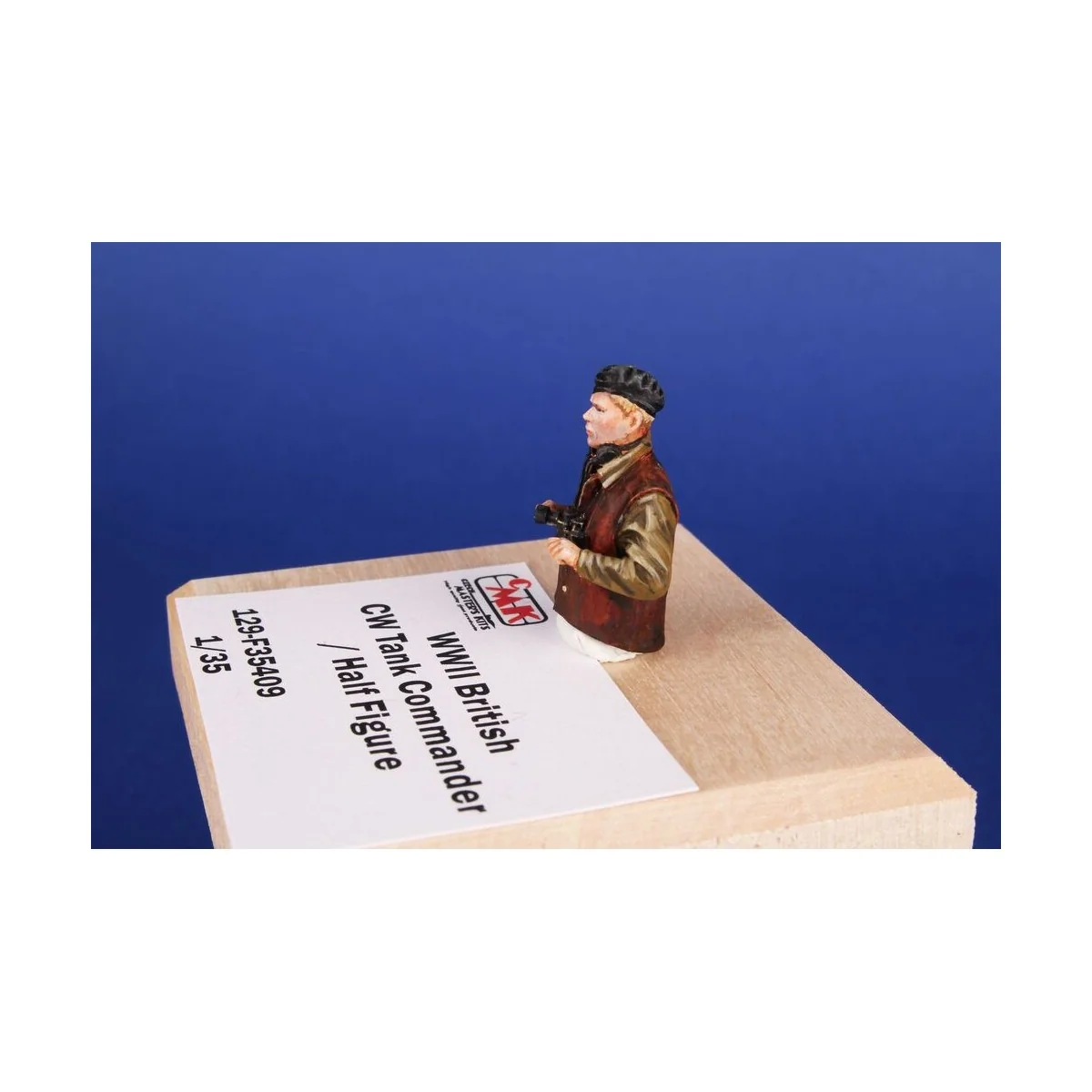 WWII British CW Tank Commander / Half Figure, 1/35 - CMK 129-F35409