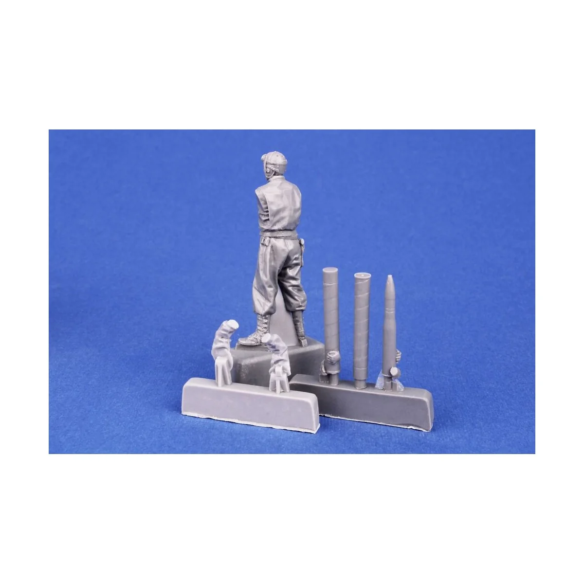 M36 Tank Destroyer Loader, 1/35 - CMK 129-F35410