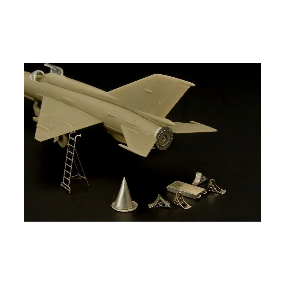 MIG-21 maintenance accessories (Eduard-Atack), 1/144 - Brengun BRL1...