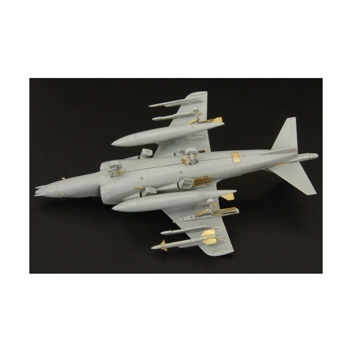 AV-8B Harrier II plus, 1/144 - Brengun BRL144035