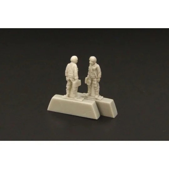 Mig-21 pilot, 1/144 - Brengun BRL144073