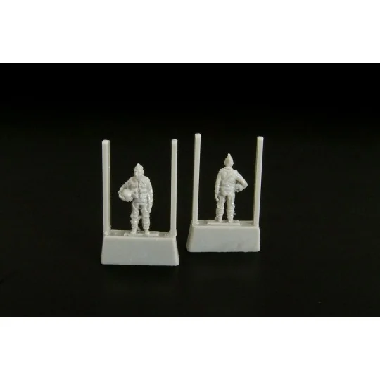 U S modern pilot (2 pcs ), 1/144 - Brengun BRL144082