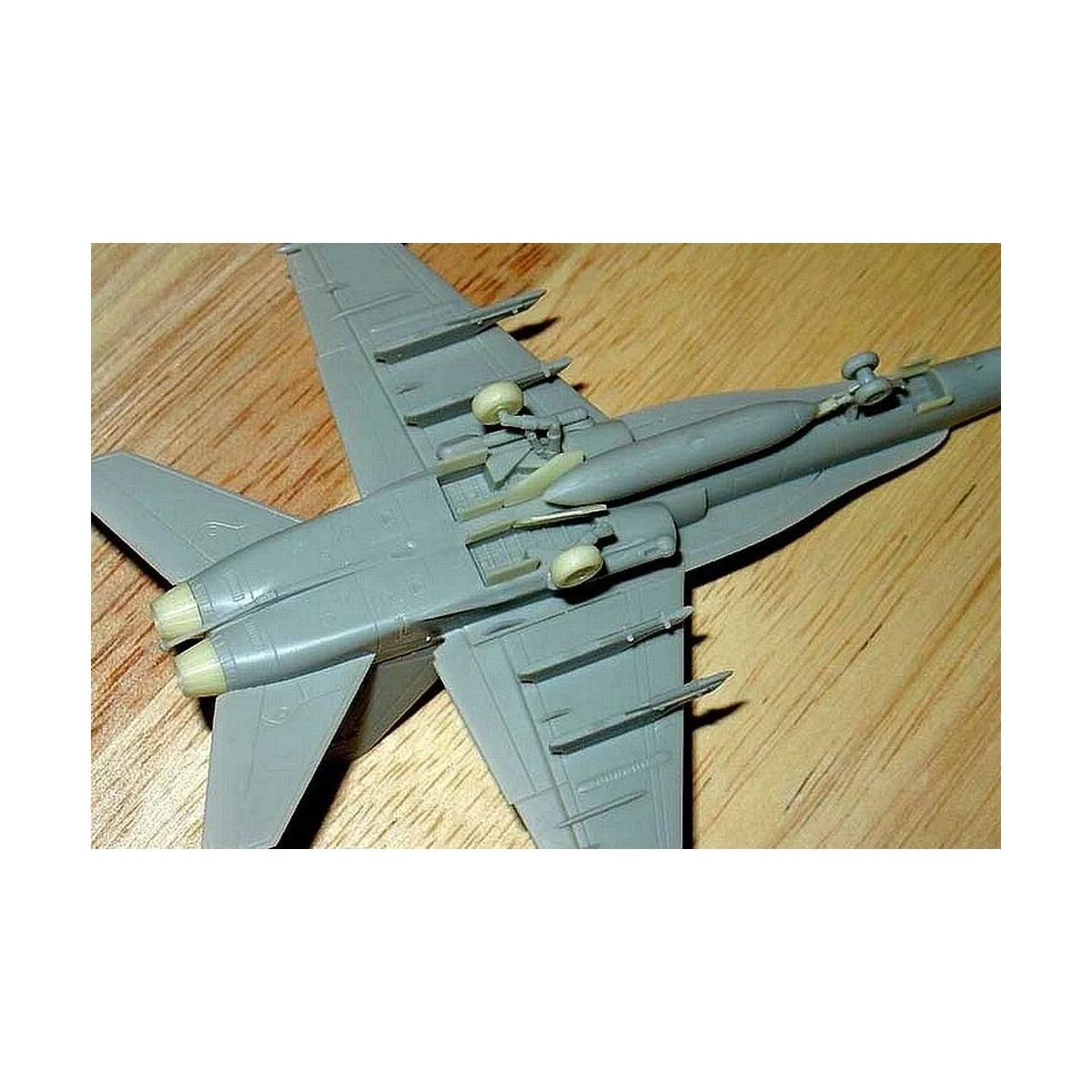 F/A-18C (Revell), 1/144 - Brengun BRL144104