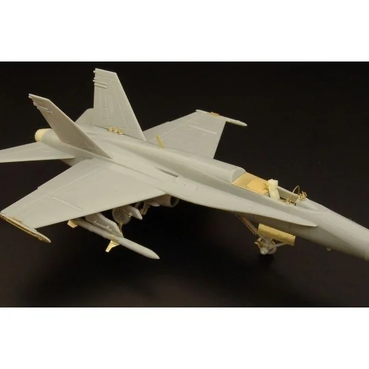 F-A-18C (Revell), 1/144 - Brengun BRL144110
