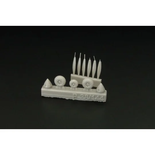 P-38 Wheels -proppelers (Fujimi kit), 1/144 - Brengun BRL144146