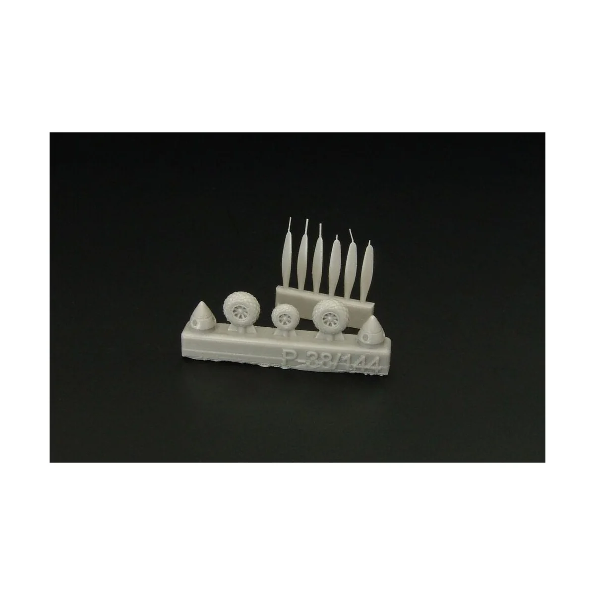 P-38 Wheels -proppelers (Fujimi kit), 1/144 - Brengun BRL144146