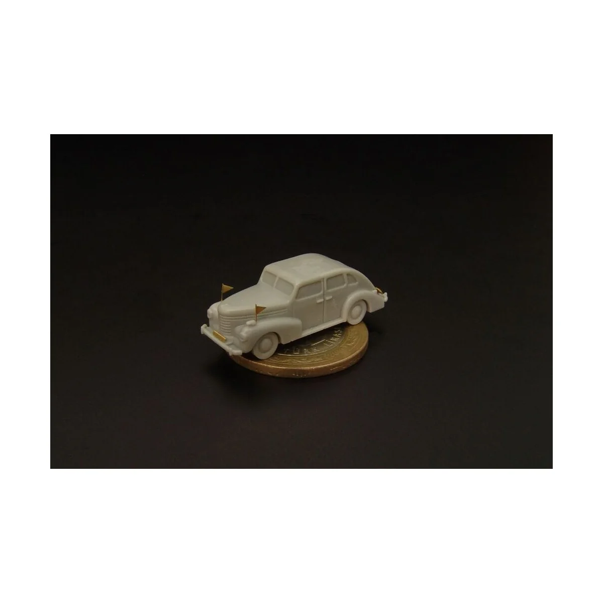 German staff car- hardtop (2 in set), 1/144 - Brengun BRS144034