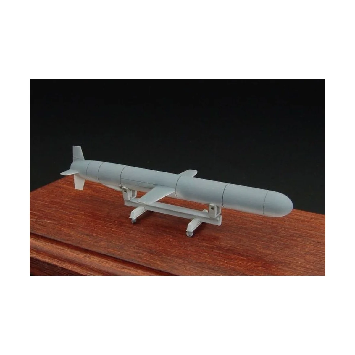 Agm-109 Tomahawk Cruise Missile, 1/72 - Brengun BRS72001