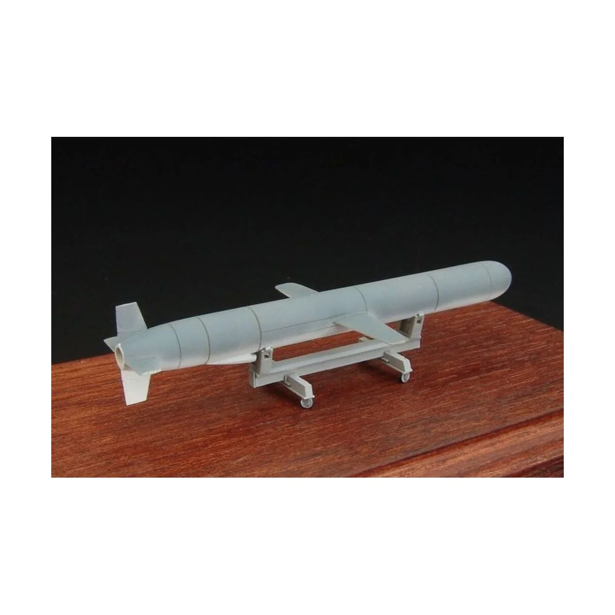 Agm-109 Tomahawk Cruise Missile, 1/72 - Brengun BRS72001