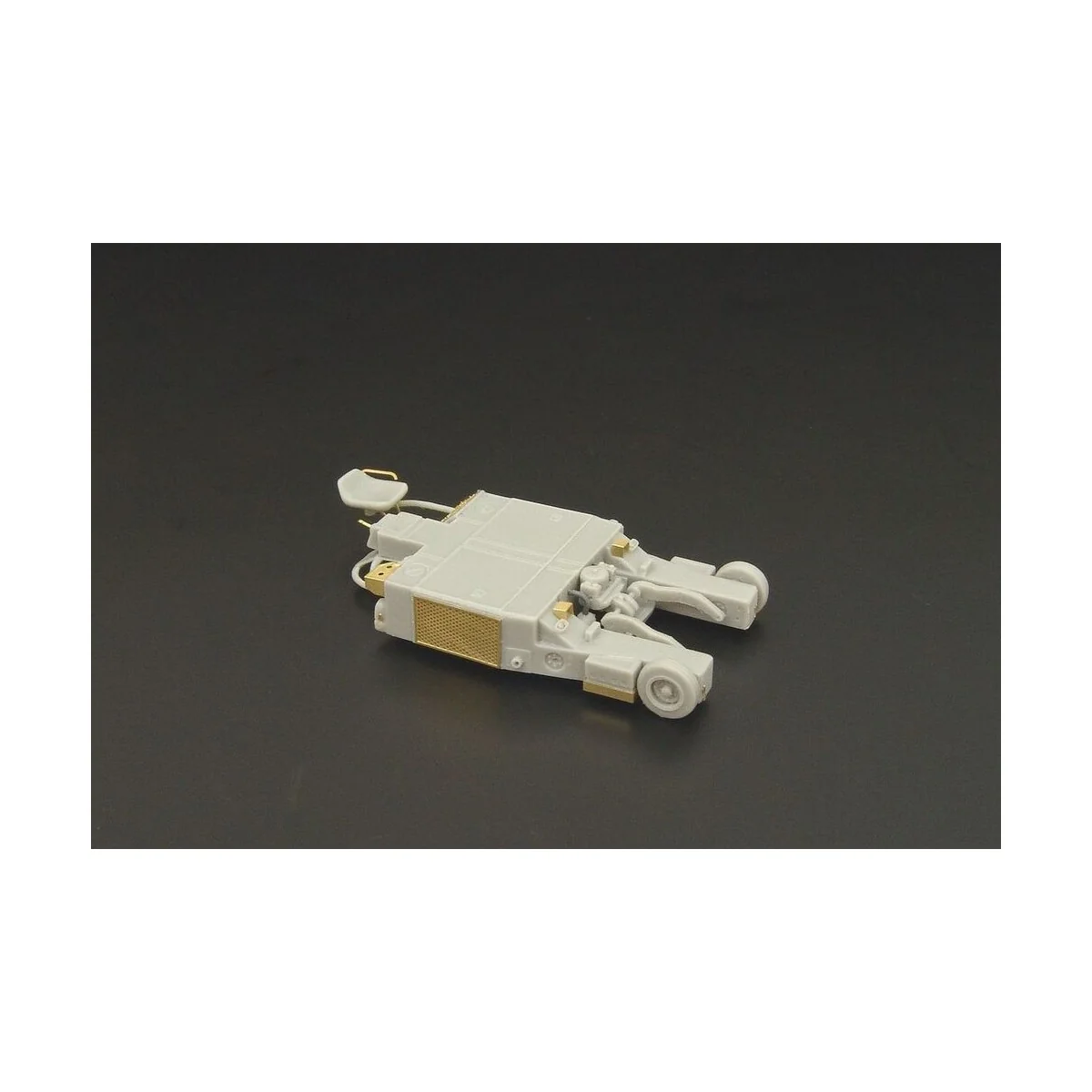 A-S32A-32 Spotting dolly tractor, 1/72 - Brengun BRS72003