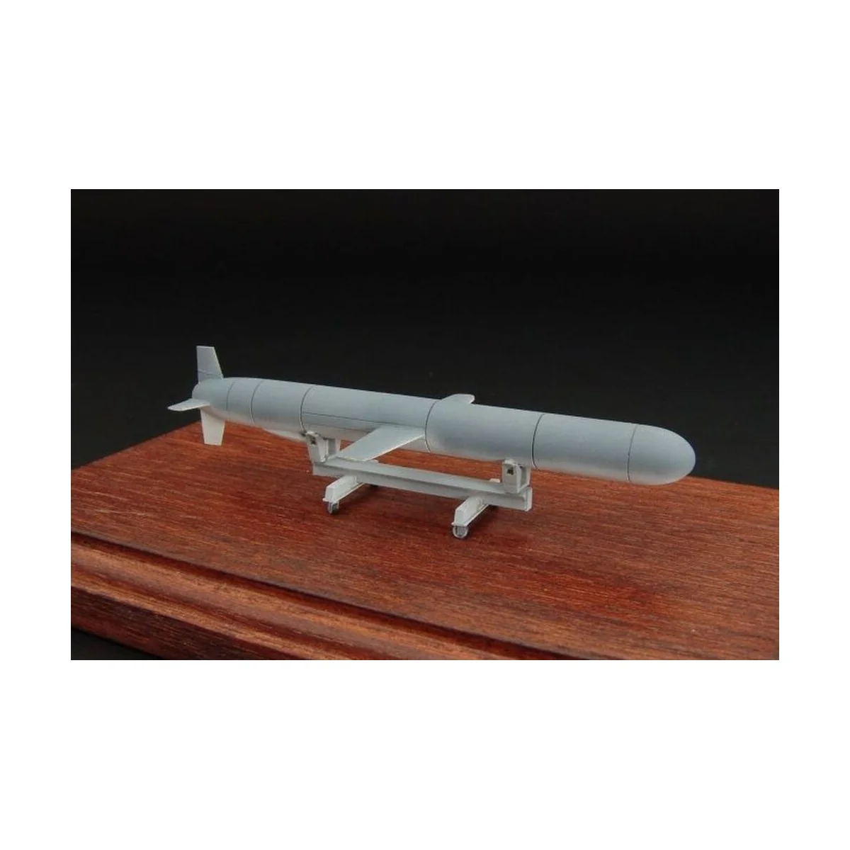Agm-109 Tomahawk Cruise Missile, 1/72 - Brengun BRS72001
