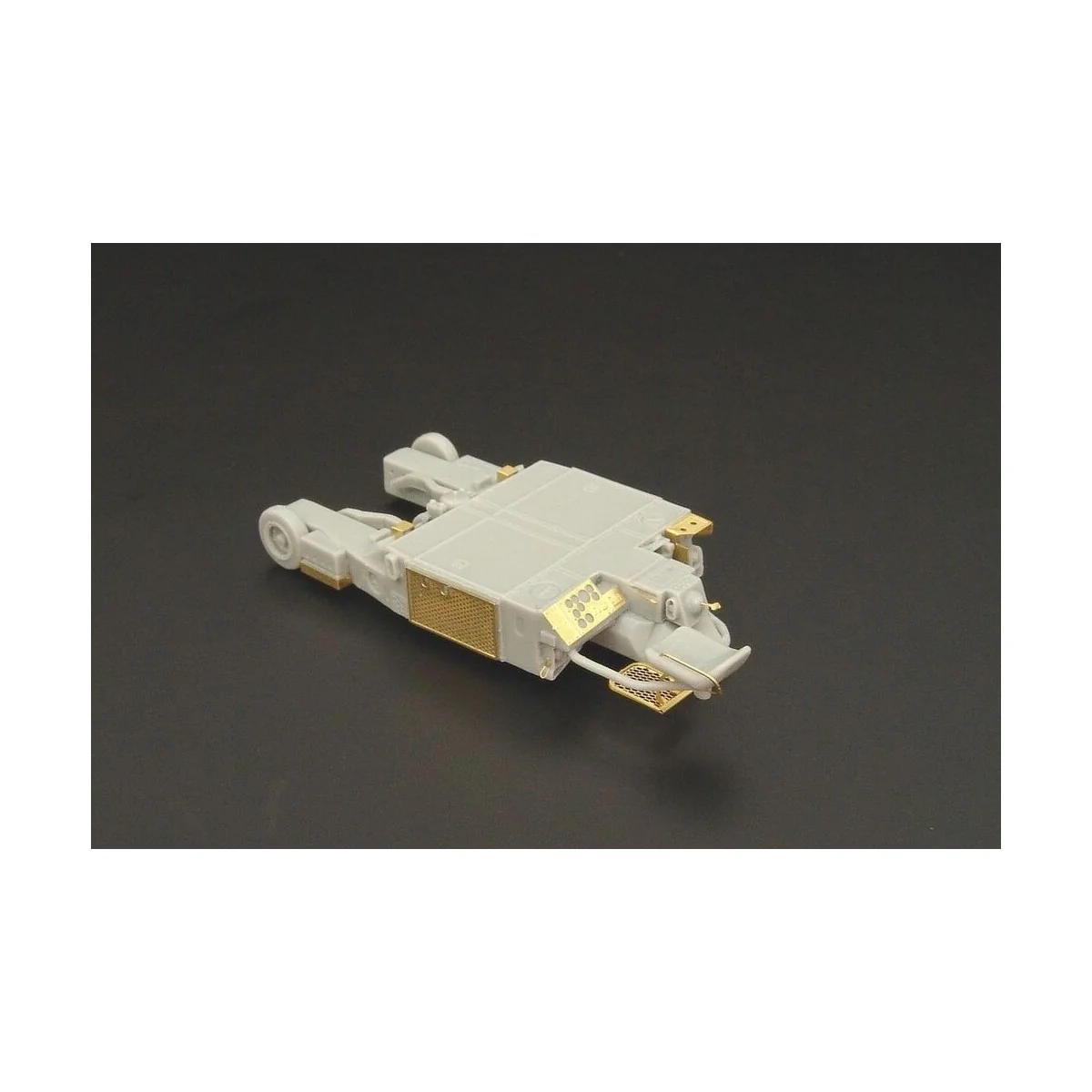 A-S32A-32 Spotting dolly tractor, 1/72 - Brengun BRS72003