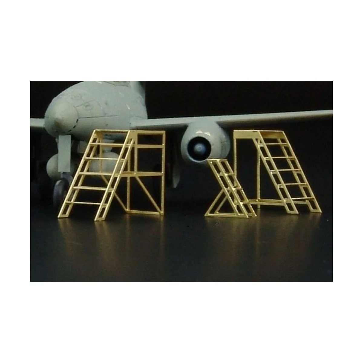 Workshop ladders, 1/72 - Brengun BRL72005