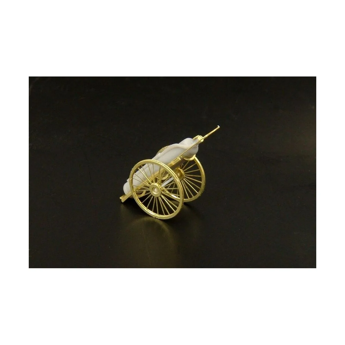 Cart with extinguisher, 1/72 - Brengun BRL72012