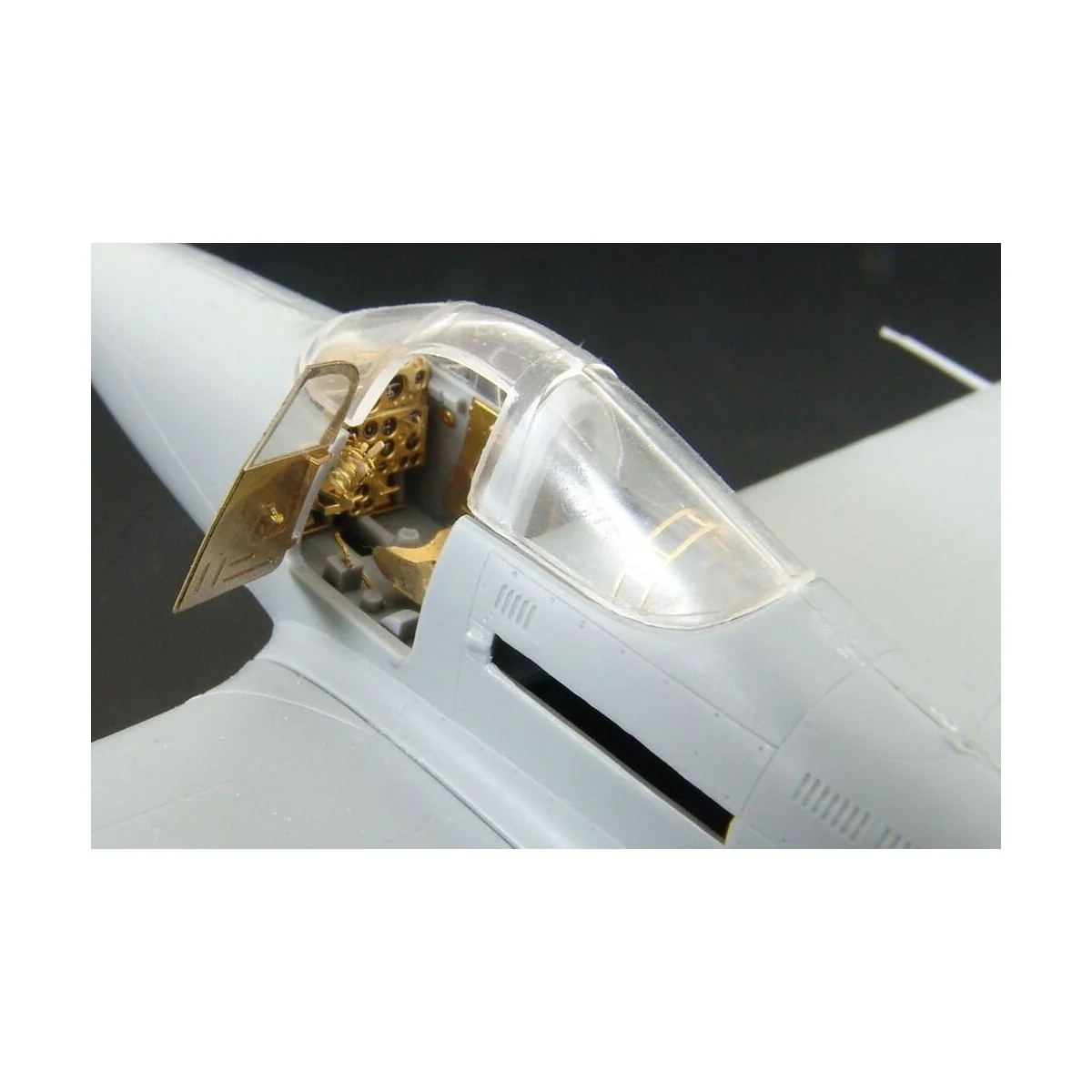 XFL - 1 Airabonita (RS models), 1/72 - Brengun BRL72032