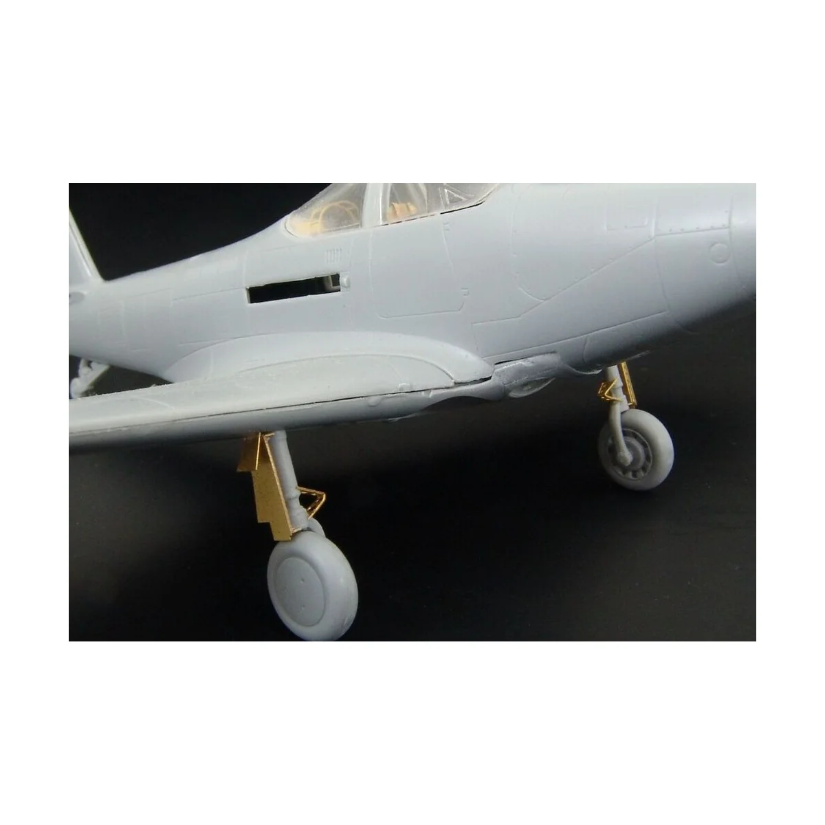 XFL - 1 Airabonita (RS models), 1/72 - Brengun BRL72032
