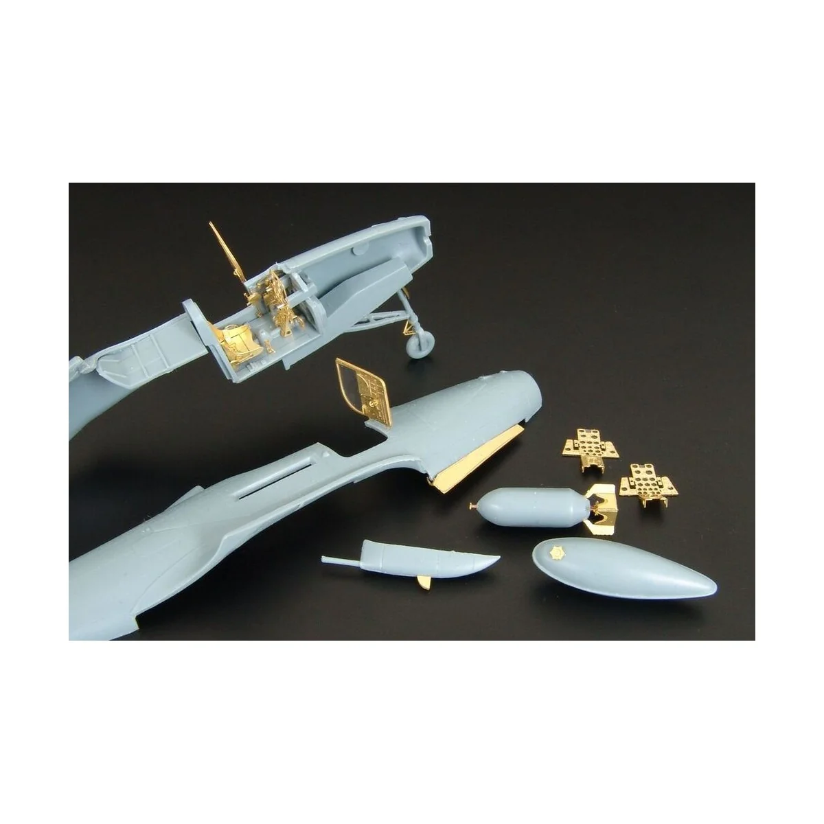 P-39Q-L-N P-400 Airacobra (RS Models kit), 1/72 - Brengun BRL72050