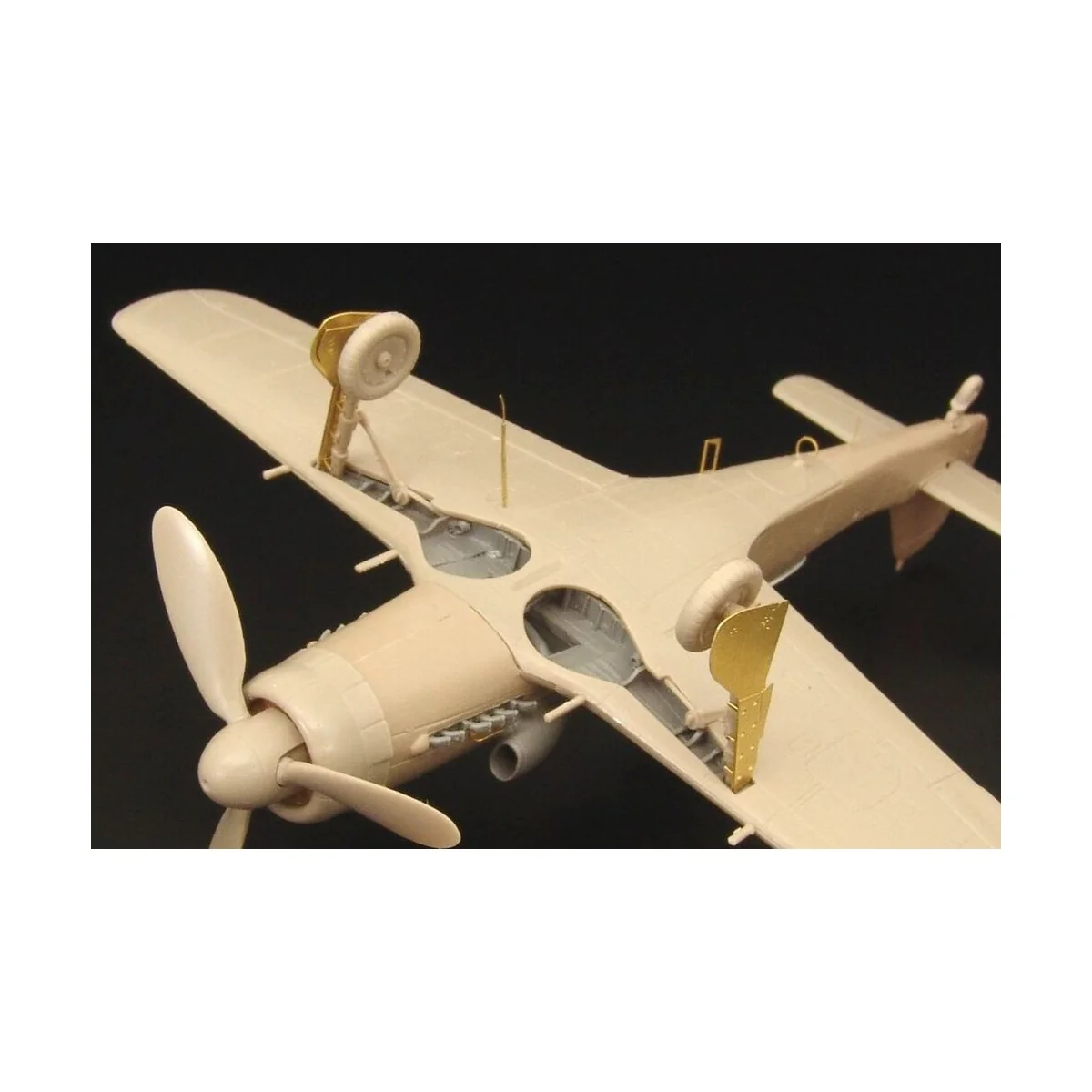 FW-190D-11-13 (AZ model), 1/72 - Brengun BRL72083