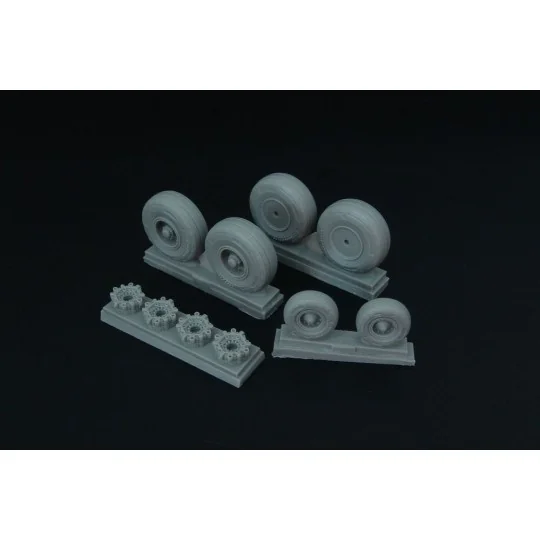 C-130 wheel set (with disc brakes) (Italeri), 1/72 - Brengun BRL72147