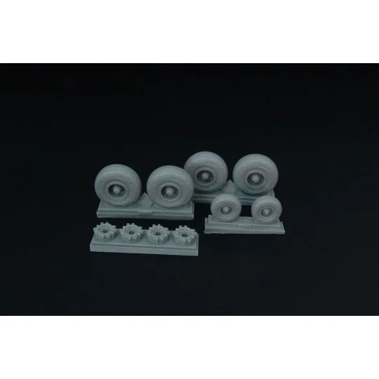 C-130 wheel set (with disc brakes) (Italeri), 1/72 - Brengun BRL72147