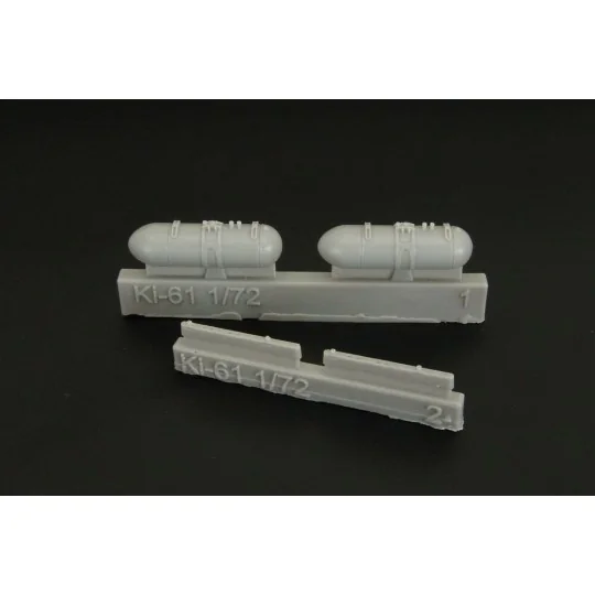Ki-61 Id Hien Wing Racks & Drop Tanks, 1/72 - Brengun BRL72153