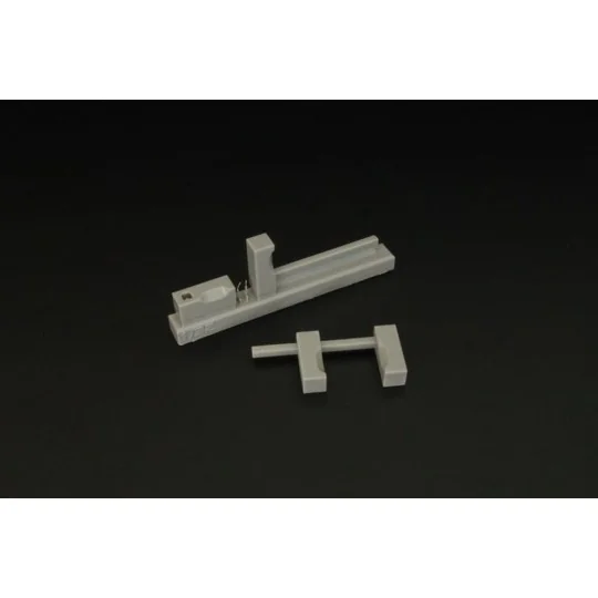 WWII U S Navy Wheel chocks, 1/72 - Brengun BRL72162
