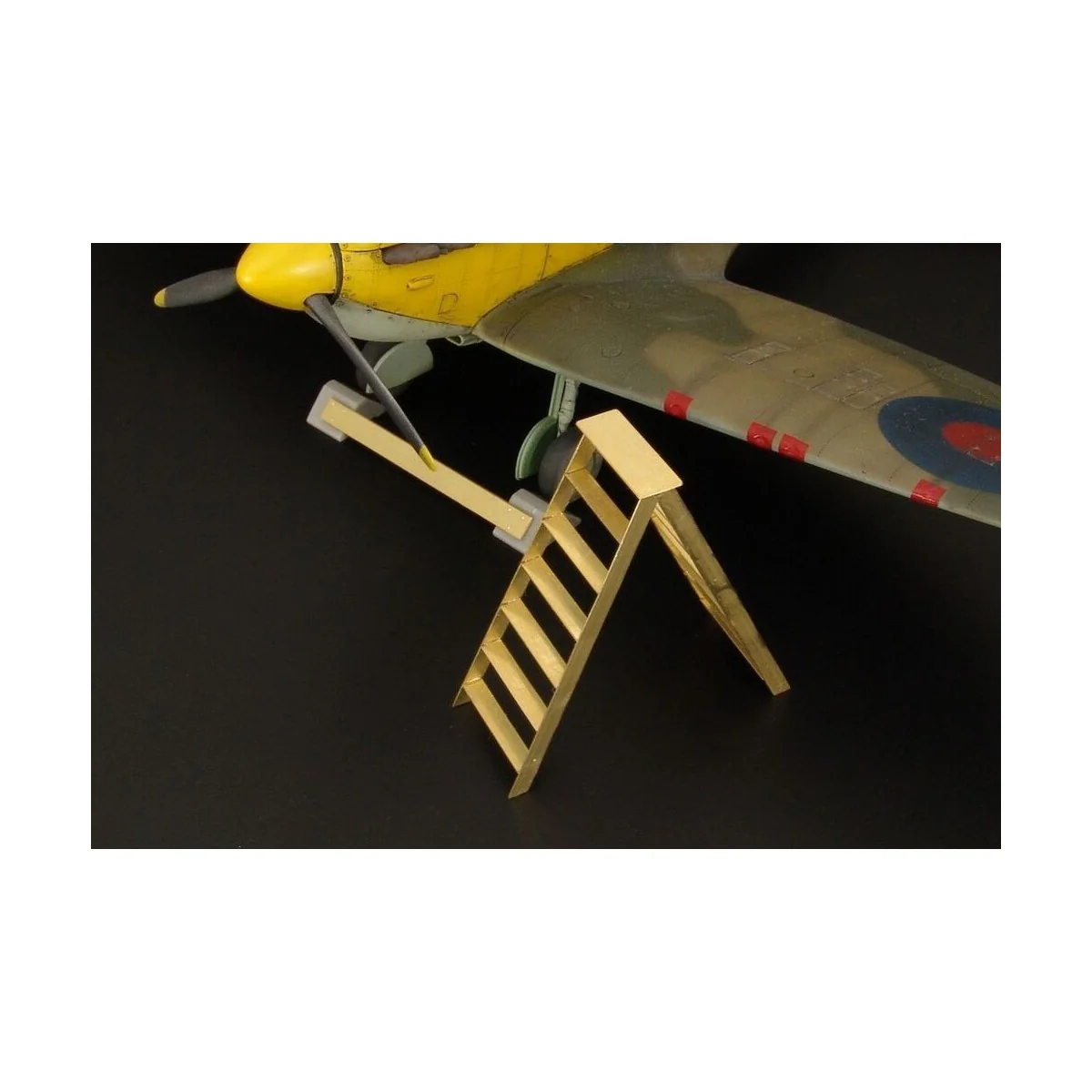 British wheel chock - ladder, 1/48 - Brengun BRL48046