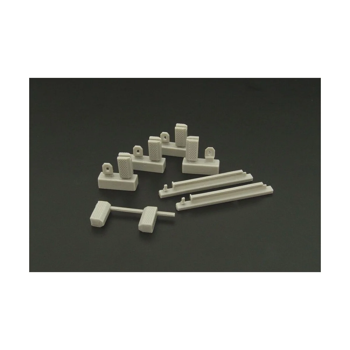 US Navy wheel chocks (modern), 1/48 - Brengun BRL48063