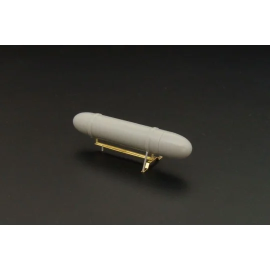 50gal cigar fuel tank w-rack (double pack), 1/48 - Brengun BRL48068