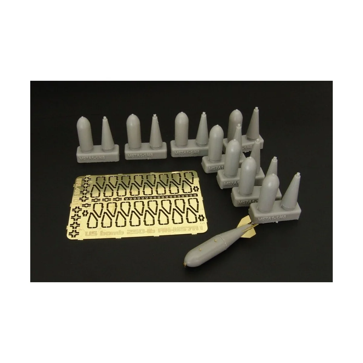 US bomb 250-lb AN-M57A1 (8 pcs), 1/48 - Brengun BRL48101