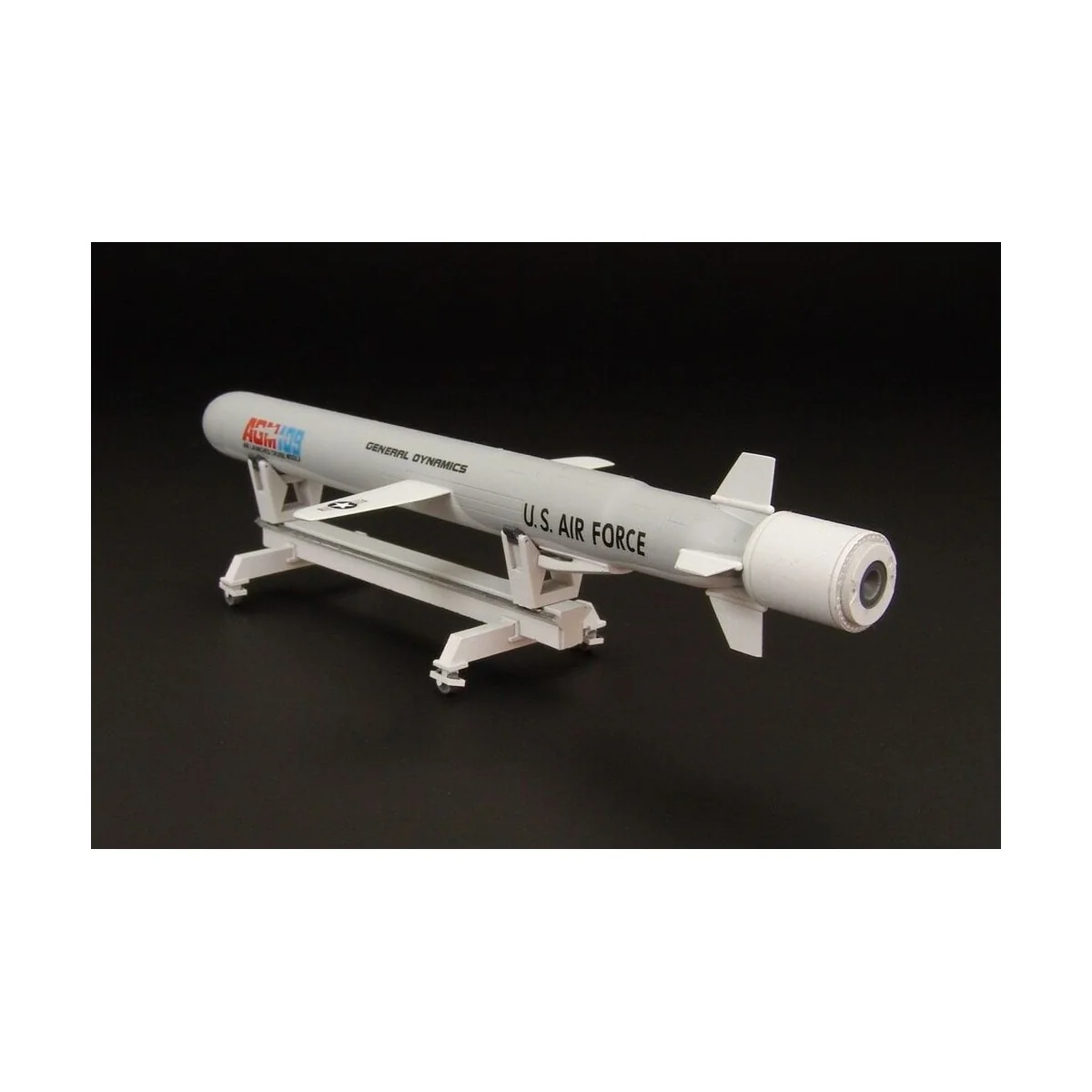 AGM-109 TOMAHAWK, 1/48 - Brengun BRS48003