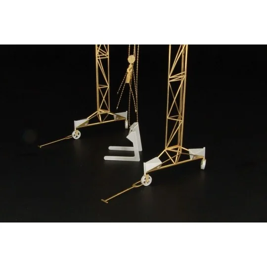 German airfield portal crane, 1/48 - Brengun BRS48004