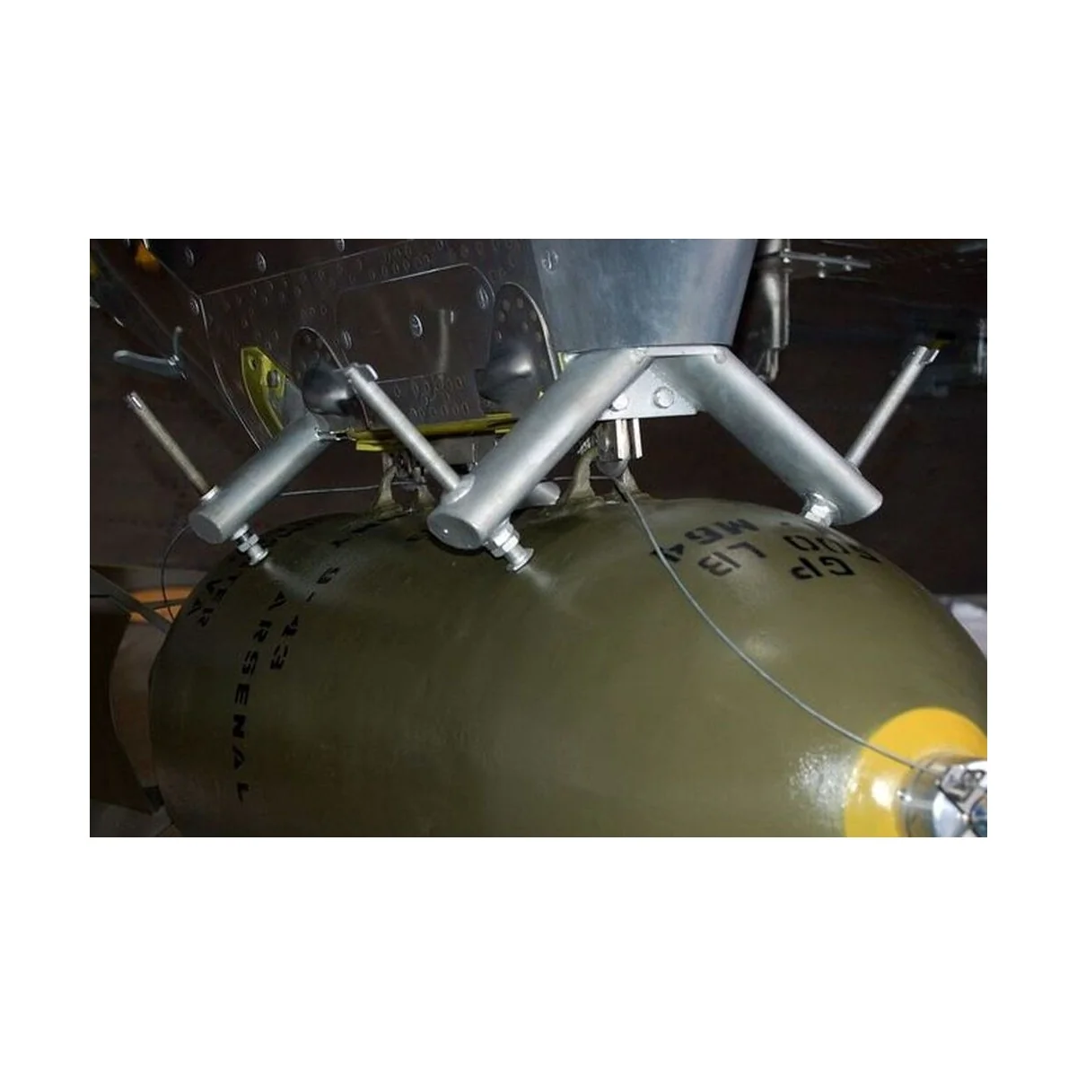 US-Bomb racks, 1/32 - Brengun BRL32007