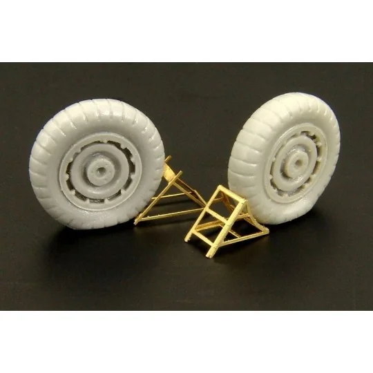 Luftwaffe wheel chocks (two types), 1/32 - Brengun BRL32013