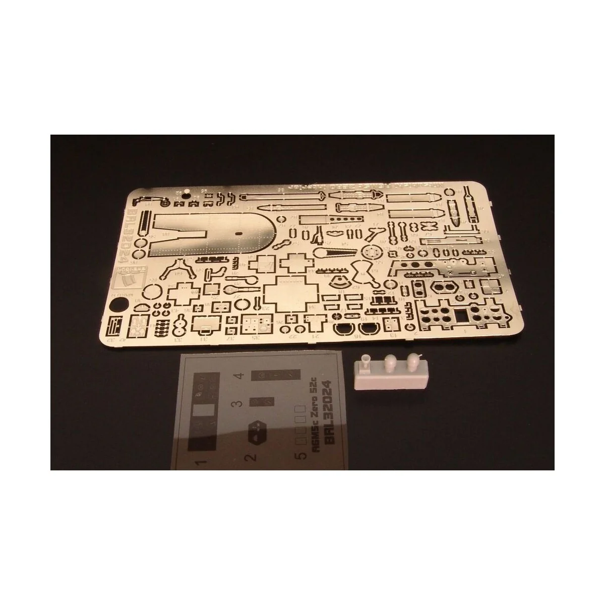 Mitsubishi A6M5c Zero interior (Hasegawa kit), 1/32 - Brengun BRL32024